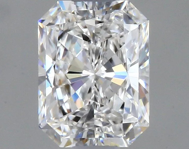 0.30ct Radiant Natural Diamond (Colour F, Clarity VVS2, GIA)